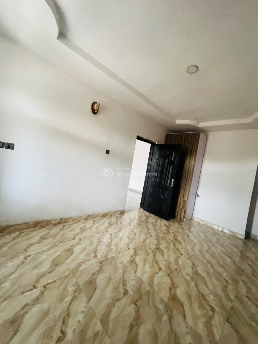 Beautiful 3 Bedroom Apartment in a Good Neighborhood, Close to Express, Abijo Gra, Behind Oil Fuel Station, Abijo, Lekki, Lagos, Flat / Apartment for Rent