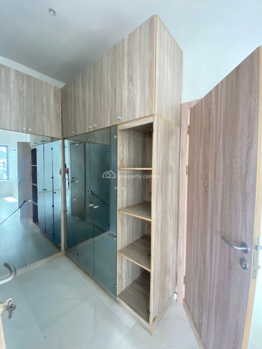 Lovely 4 Bedroom Semi-detached Duplex  with Big Compound Space, Ikota, Lekki, Lagos, Semi-detached Duplex for Rent