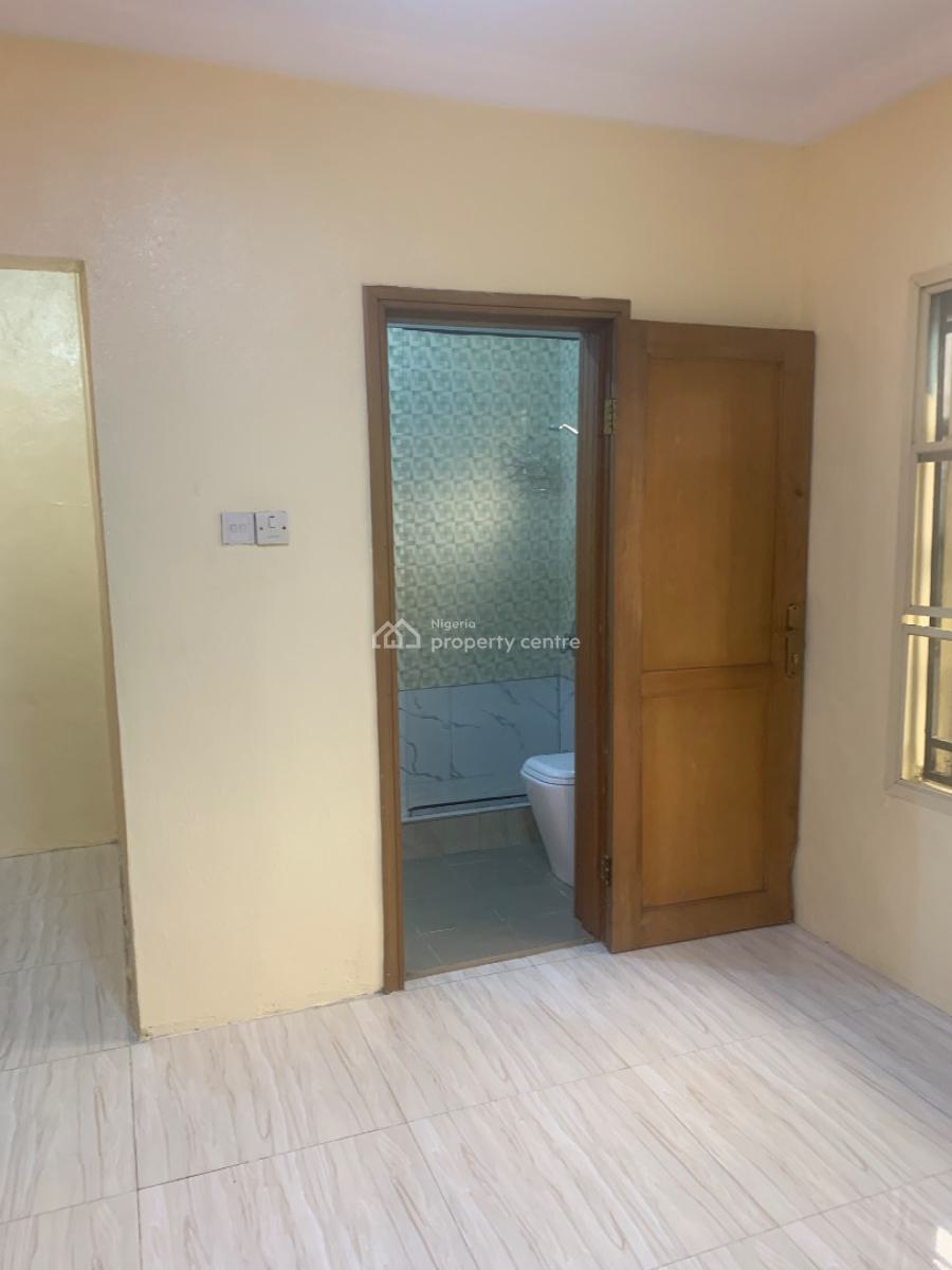 Awesome 4 Bedroom Detached House with Box Room and Bq, Demeji, Magodo, Lagos, Detached Duplex for Rent