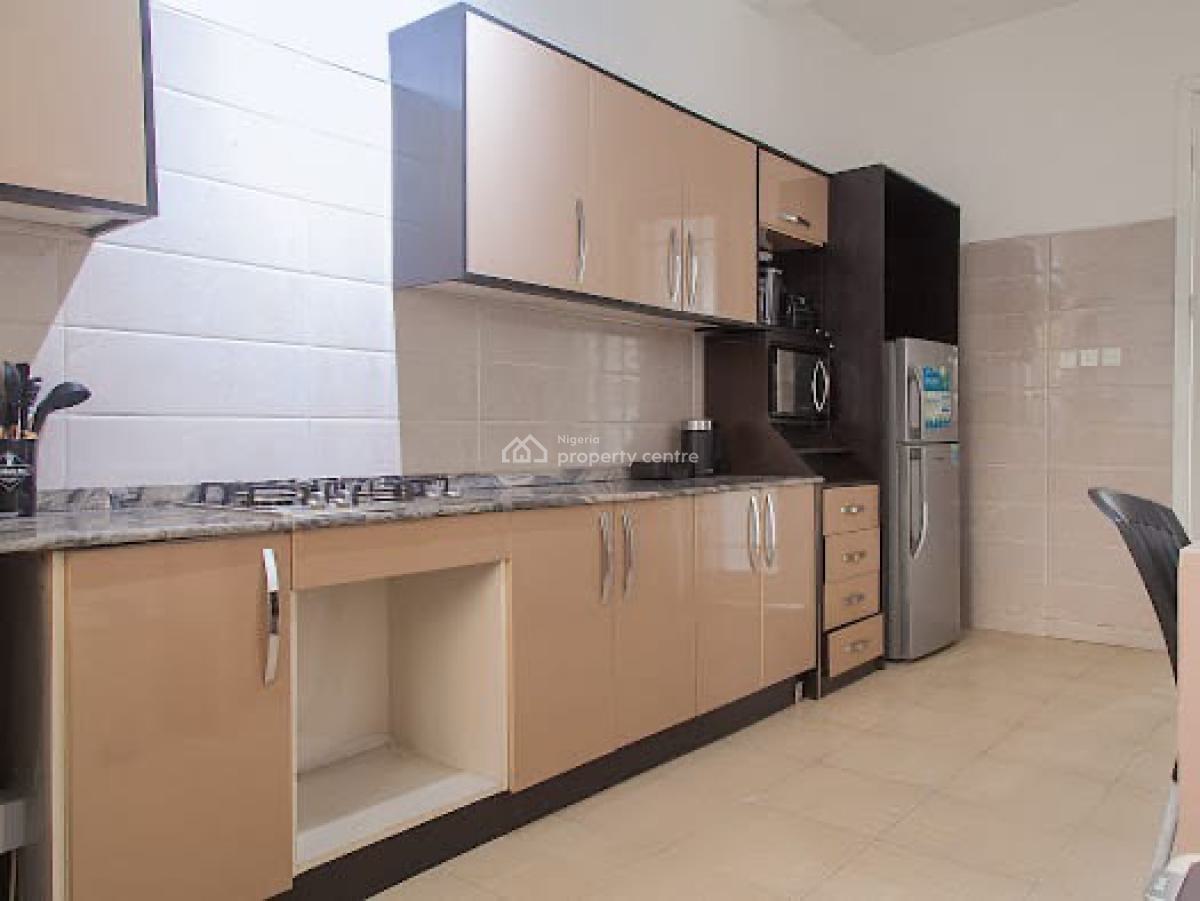 Luxurious 3 Bedroom in a Highly Secured Estate, Victoria Island (vi), Lagos, Flat / Apartment Short Let