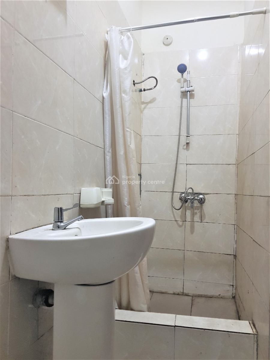3 Bedroom Flat in a Tightly Secured Estate, University View Estate, Off Lagos Business School, Ajah, Lagos, Flat / Apartment for Rent
