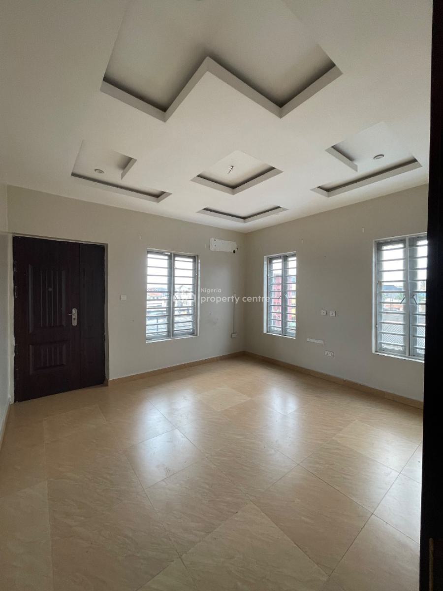 Relativity New Upstairs 2-bedroom En-suite with a Water Heater, Off Alhja Lambo Street, Alapere, Ketu, Lagos, Flat / Apartment for Rent