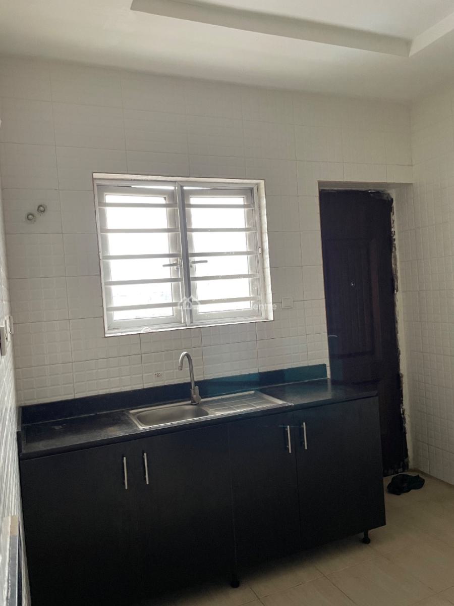 Relativity New Upstairs 2-bedroom En-suite with a Water Heater, Off Alhja Lambo Street, Alapere, Ketu, Lagos, Flat / Apartment for Rent