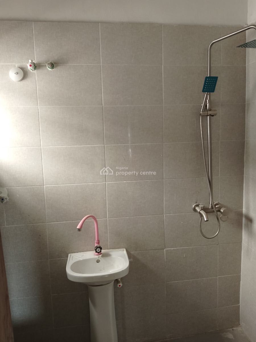 Newly Built 2 Bedrooms, Oceanpalm Estate, Sangotedo, Ajah, Lagos, Flat / Apartment for Rent