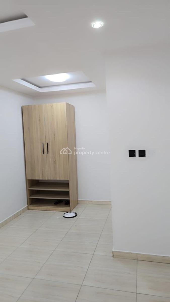 Luxurious 4 Bedroom Terrace Duplex in a Well Developed Area, Surulere, Oyo, Terraced Duplex for Sale
