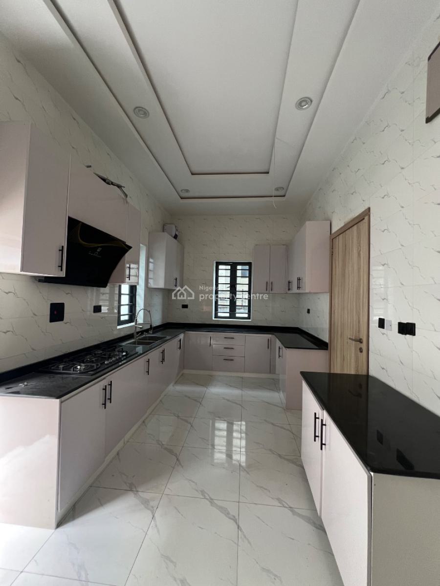 Spacious  Finished Luxury 5 Bed Detached Duplex with Bq, Sangotedo, Ajah, Lagos, Detached Duplex for Sale
