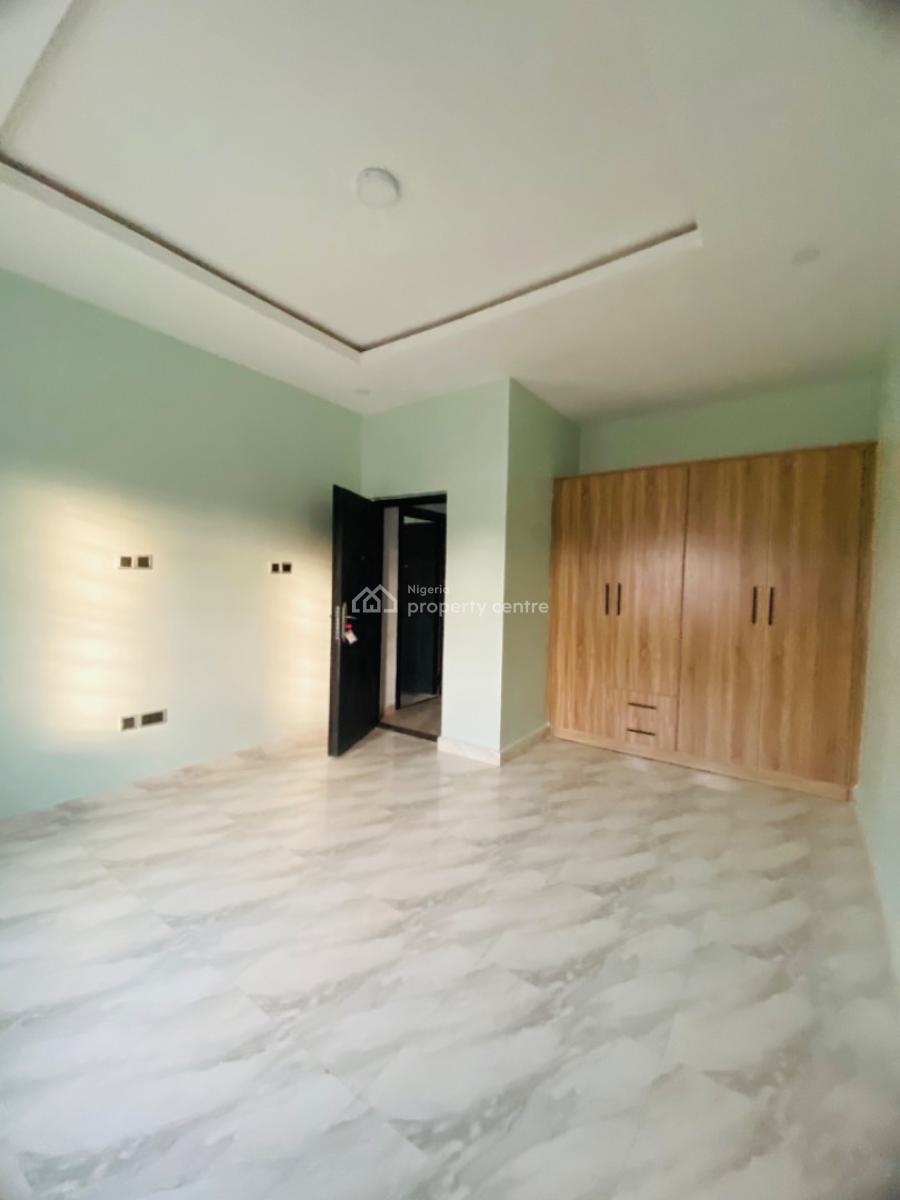 an Executive Two Bedroom Flat, Grace View Estate, Ajah, Lagos, Flat / Apartment for Rent