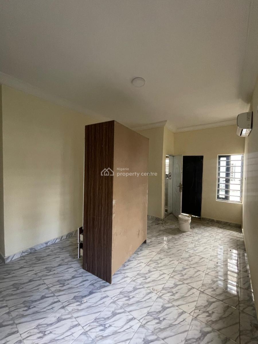 2 Bedroom Apartment, Ikota, Ikota, Lekki, Lagos, Flat / Apartment for Rent