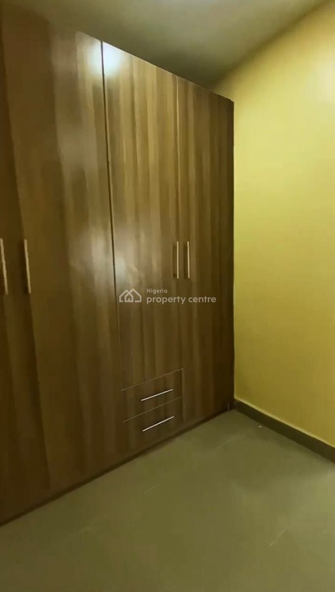 3 Bedroom Flat in a Mini Estate, Jahi, Abuja, Flat / Apartment for Sale