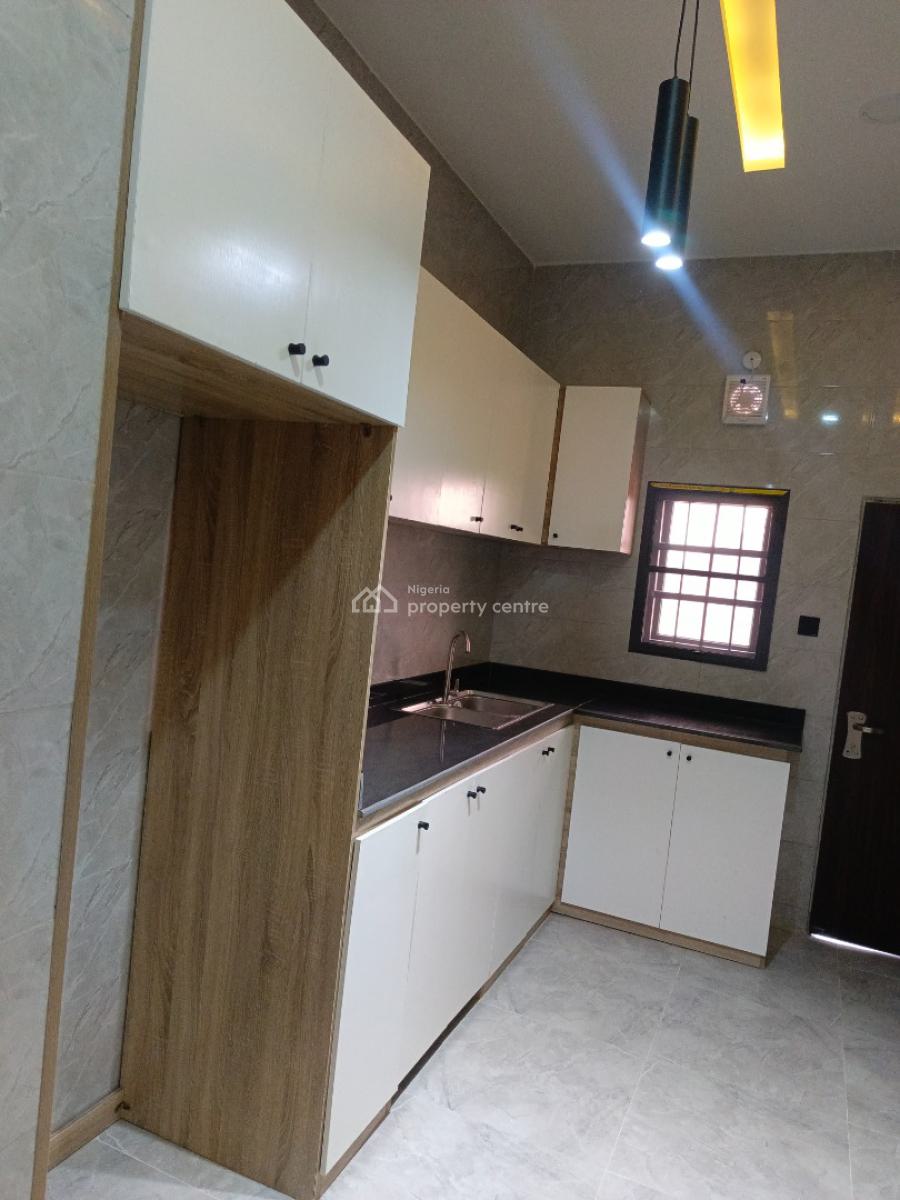 Brand New 3 Bedroom Flat, Fo1 Layout, Kubwa, Abuja, Flat / Apartment for Rent
