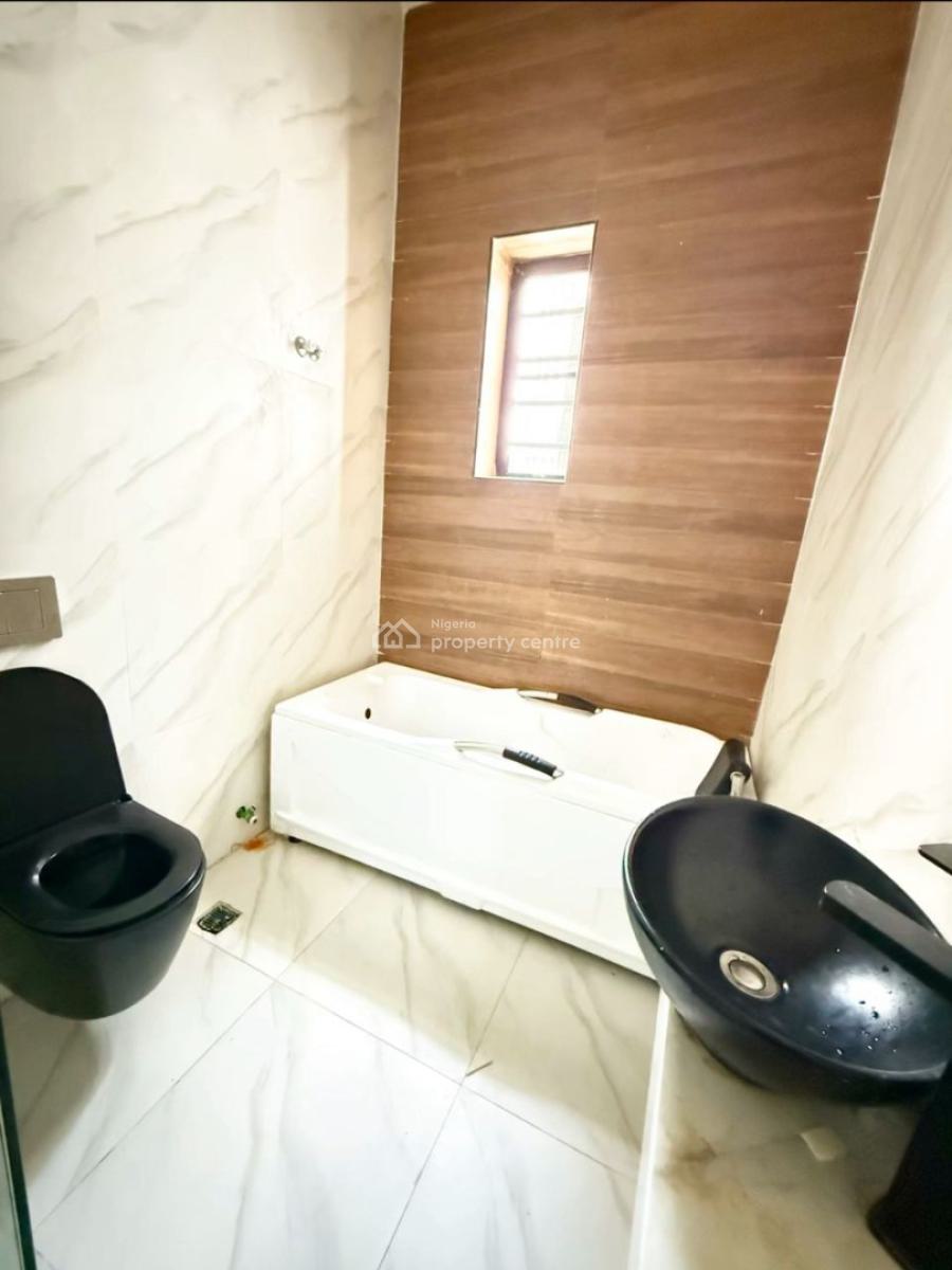 4 Bedrooms Terraced Duplex - Governors Consent, Daffodil Estate, Royal Pine, Orchid Road, Lekki, Lagos, Terraced Duplex for Sale