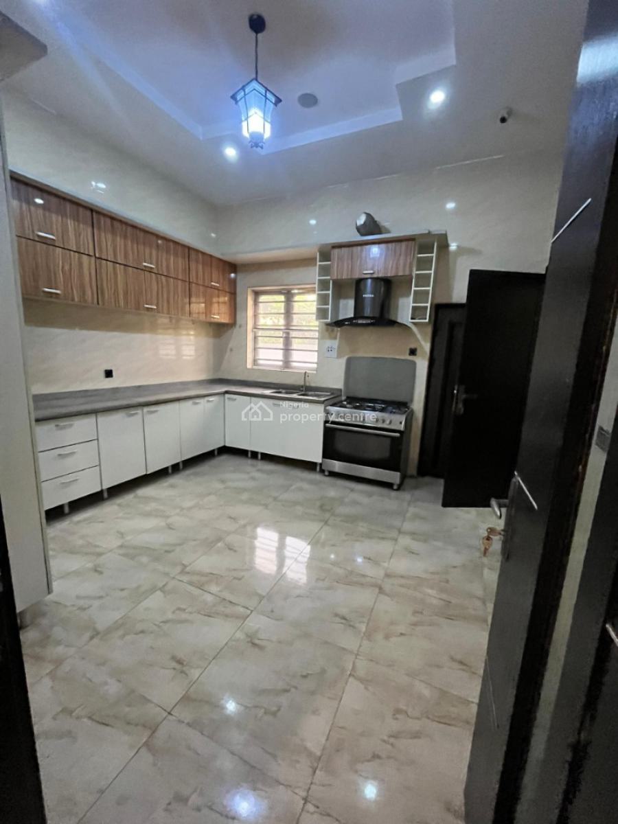 Luxury and Spacious 5 Bedroom Fully-detached Duplex with Bq, Chevy View Estate Chevron Drive, Lekki Expressway, Lekki, Lagos, Detached Duplex for Rent
