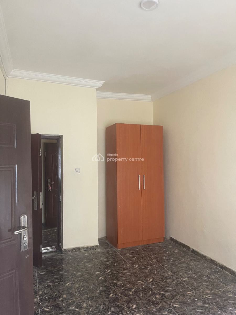 Luxury Spacious 2 Bedroom Apartment Inside Decent Estate, Abraham Adesanya, Ajah, Lagos, Terraced Bungalow for Rent