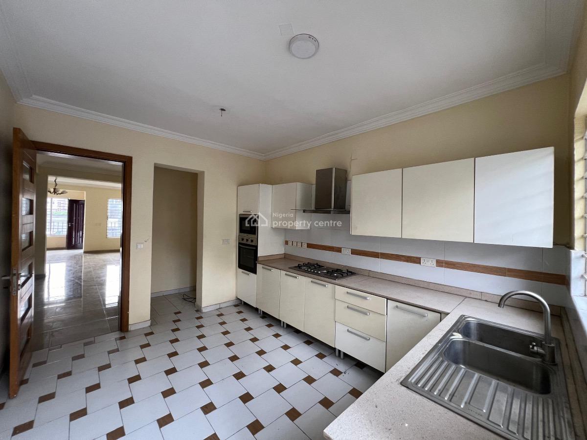 Spacious 4 Bedroom Terrace Duplex with Bq and Pool, Lekki Phase 1, Lekki, Lagos, Terraced Duplex for Sale