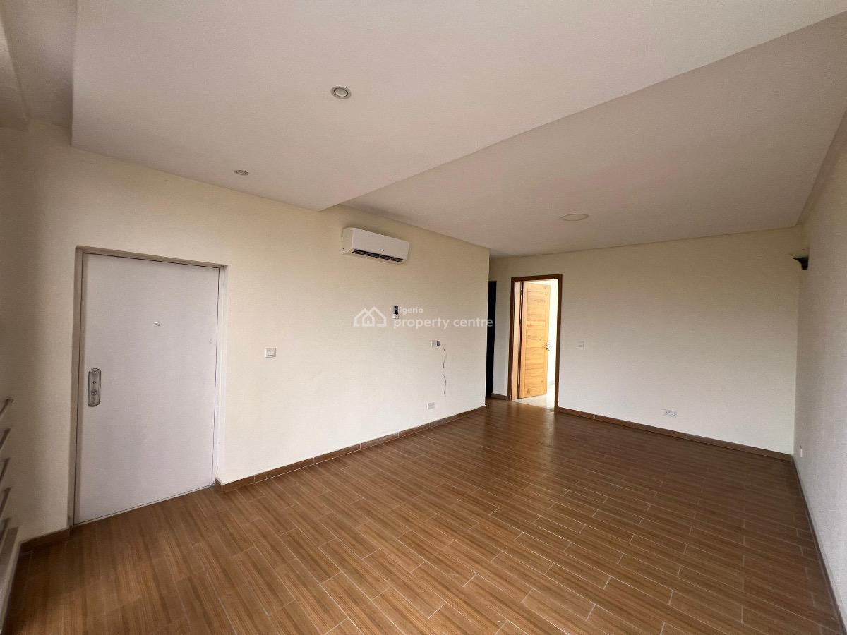 Spacious 4 Bedroom Terrace Duplex with Bq and Pool, Lekki Phase 1, Lekki, Lagos, Terraced Duplex for Sale