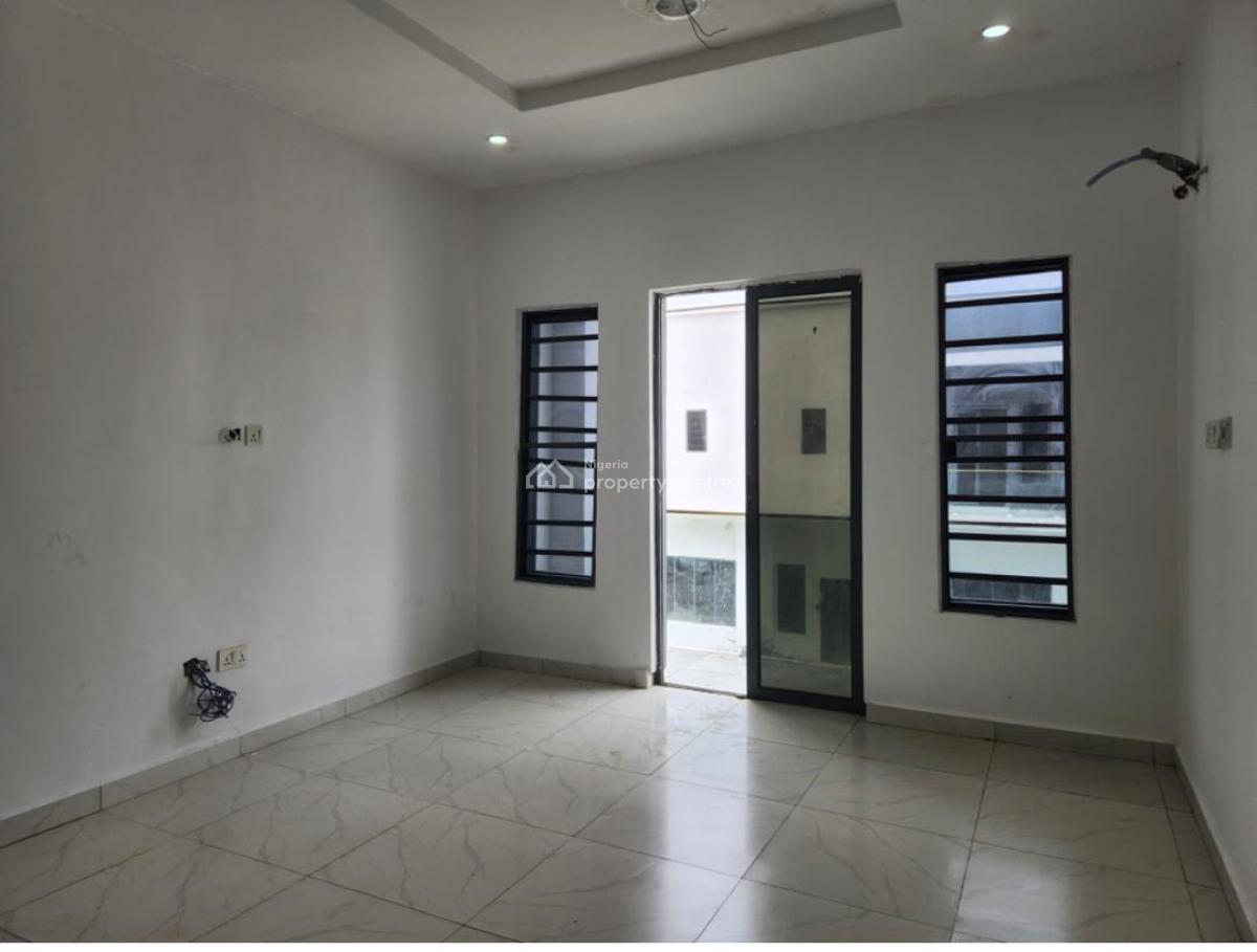 3 Bedroom Terrace Duplex with Bq, Ologolo, Lekki, Lagos, Terraced Duplex for Sale