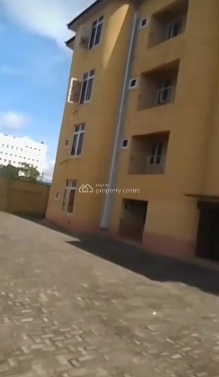 8 Numbers of Flats in Strategic Area, Victoria Island (vi), Lagos, Block of Flats for Sale