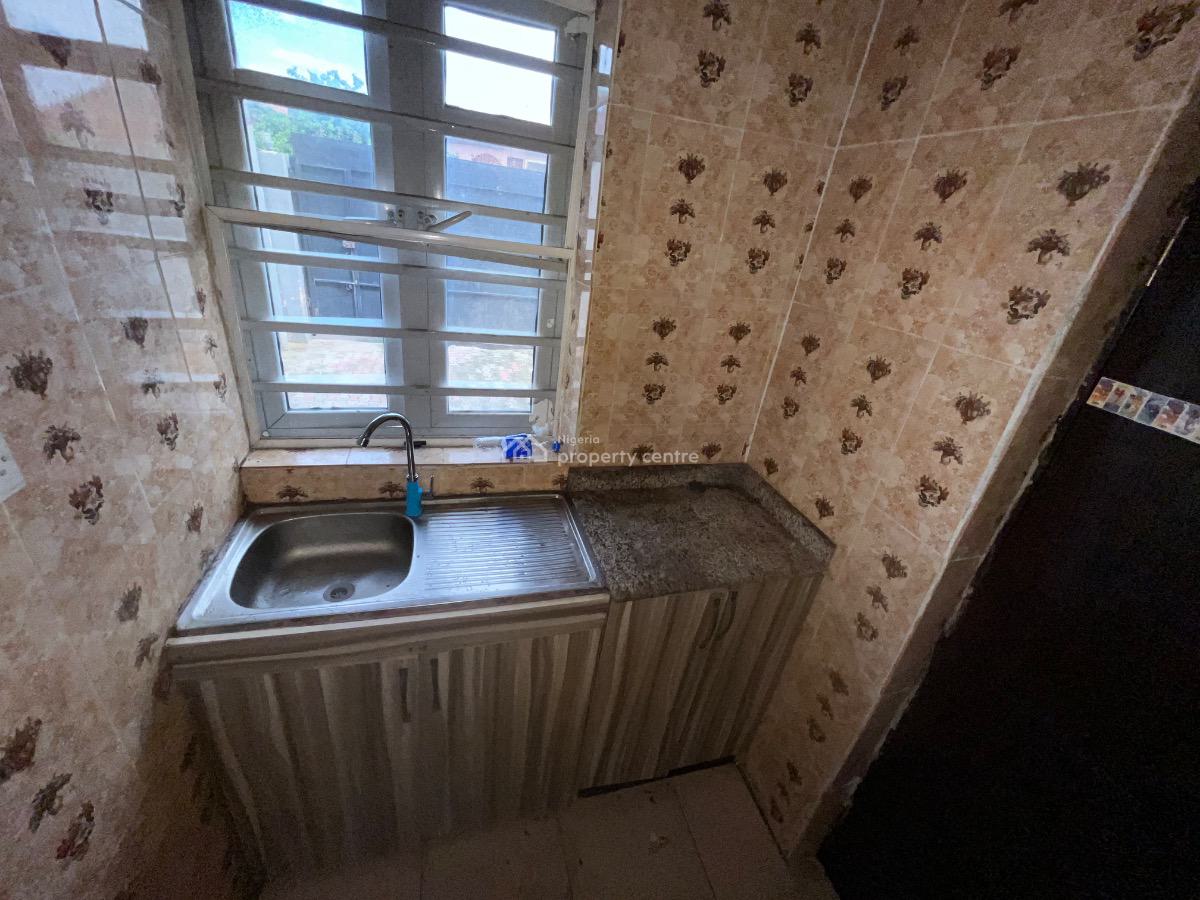 Excellent Mini Flat, Olowora Road, Olowora, Magodo, Lagos, Mini Flat (room and Parlour) for Rent