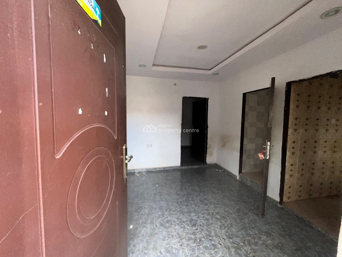 Excellent Mini Flat, Olowora Road, Olowora, Magodo, Lagos, Mini Flat (room and Parlour) for Rent