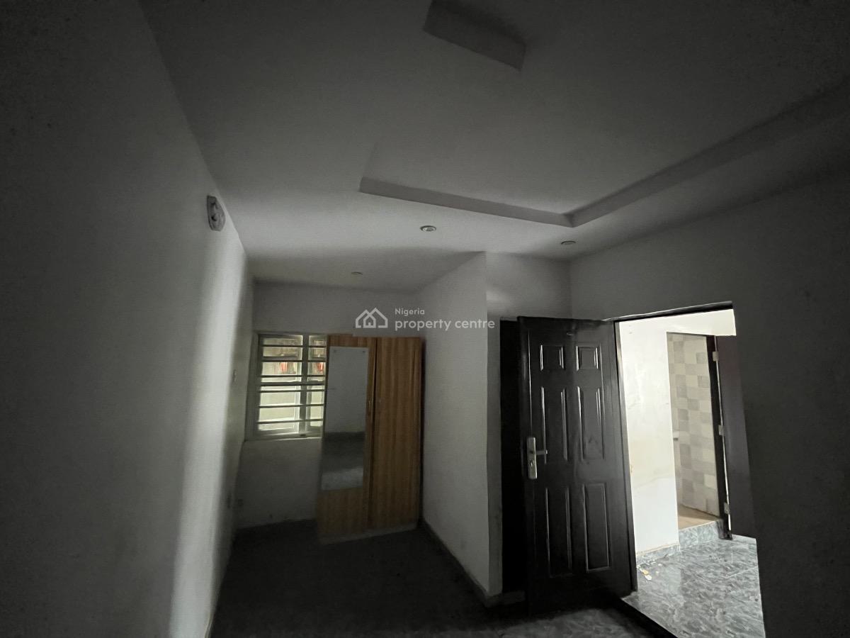 Excellent Mini Flat, Olowora Road, Olowora, Magodo, Lagos, Mini Flat (room and Parlour) for Rent