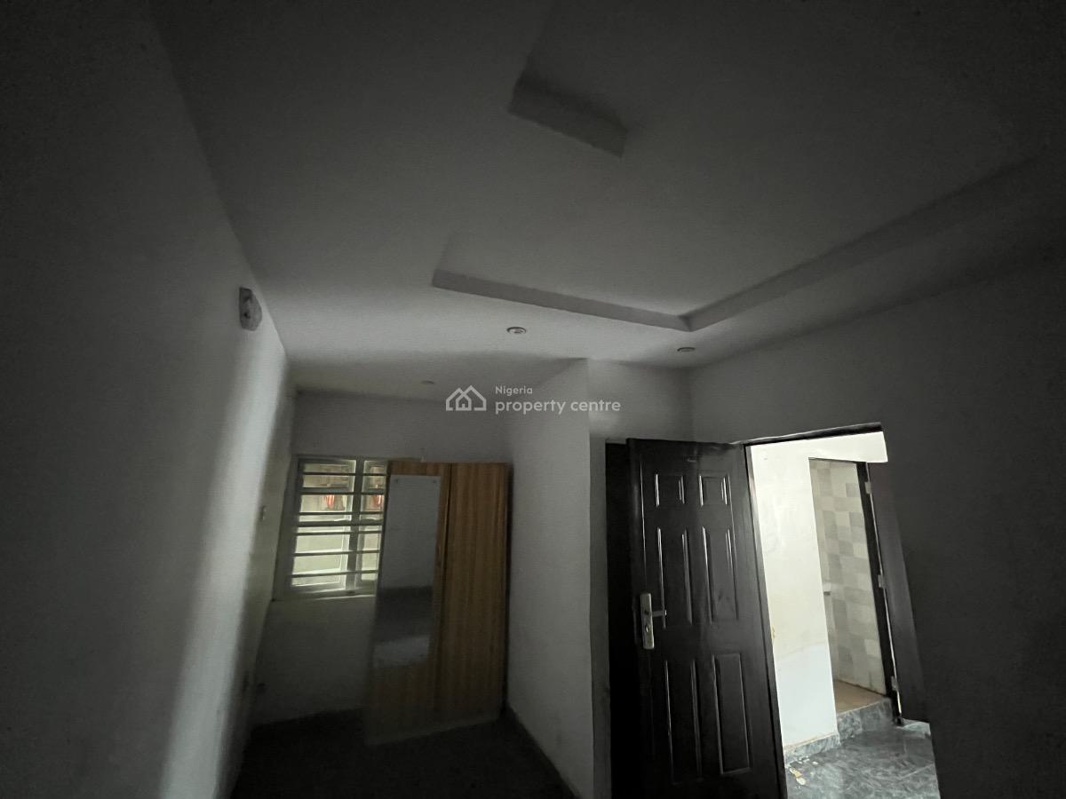 Excellent Mini Flat, Olowora Road, Olowora, Magodo, Lagos, Mini Flat (room and Parlour) for Rent