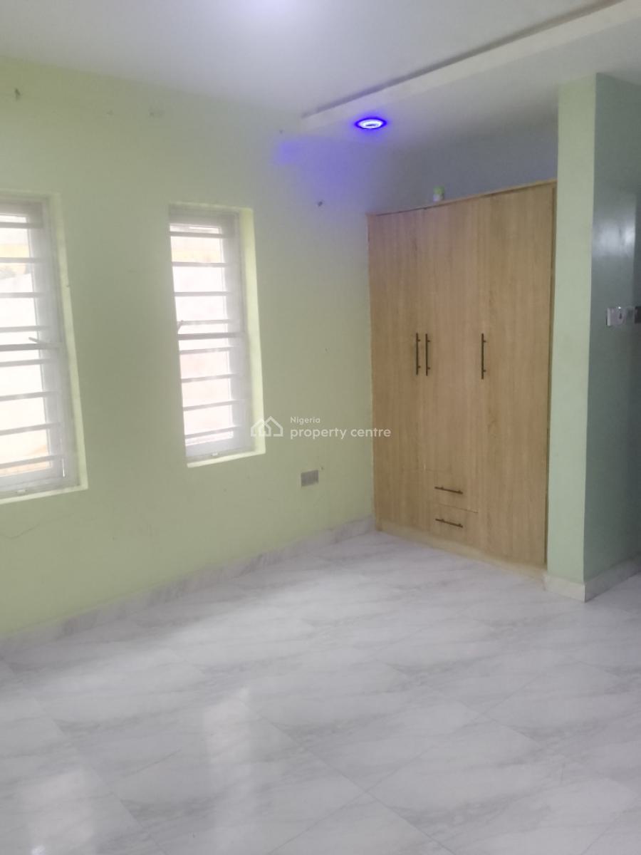 Very Clean 2 Bedroom Just Vacated Fastest Finger Dont Sleep on It, Good News Estate, Sangotedo, Ajah, Lagos, Flat / Apartment for Rent