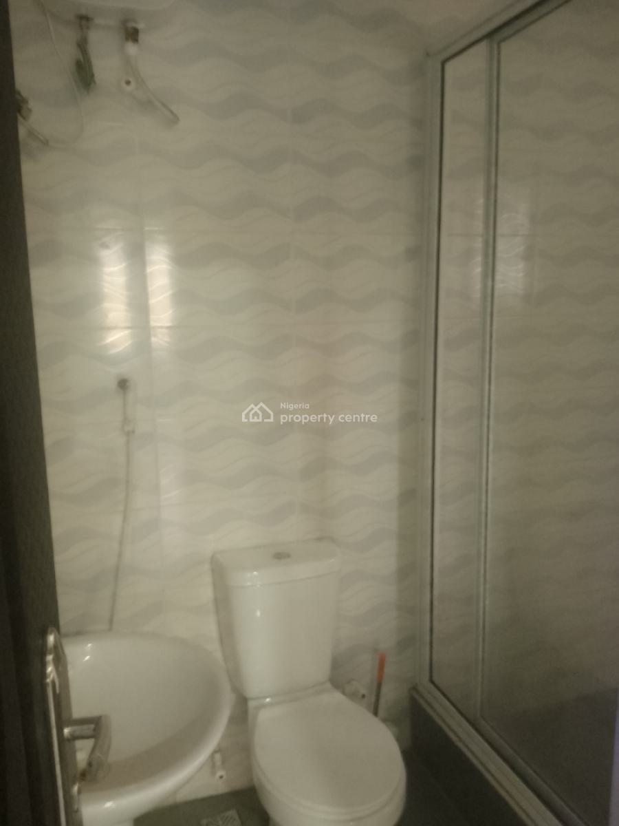 Very Clean 2 Bedroom Just Vacated Fastest Finger Dont Sleep on It, Good News Estate, Sangotedo, Ajah, Lagos, Flat / Apartment for Rent