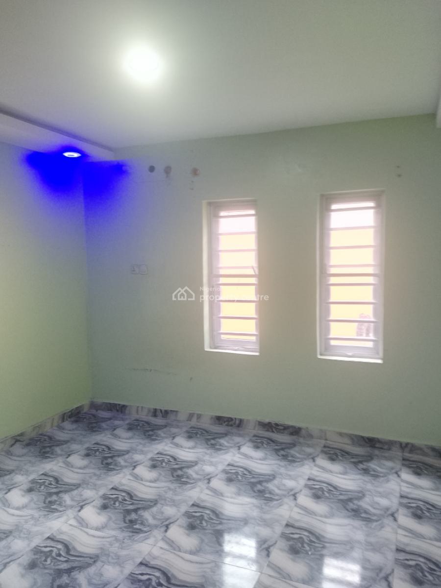 Very Clean 2 Bedroom Just Vacated Fastest Finger Dont Sleep on It, Good News Estate, Sangotedo, Ajah, Lagos, Flat / Apartment for Rent