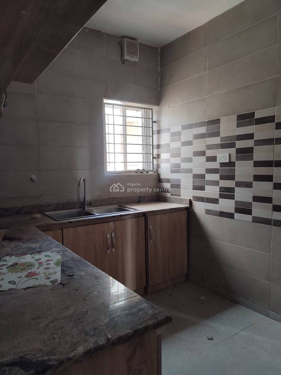 Newly Built 2 Bedrooms Flat, By Gilmore, Jahi, Abuja, Flat / Apartment for Rent
