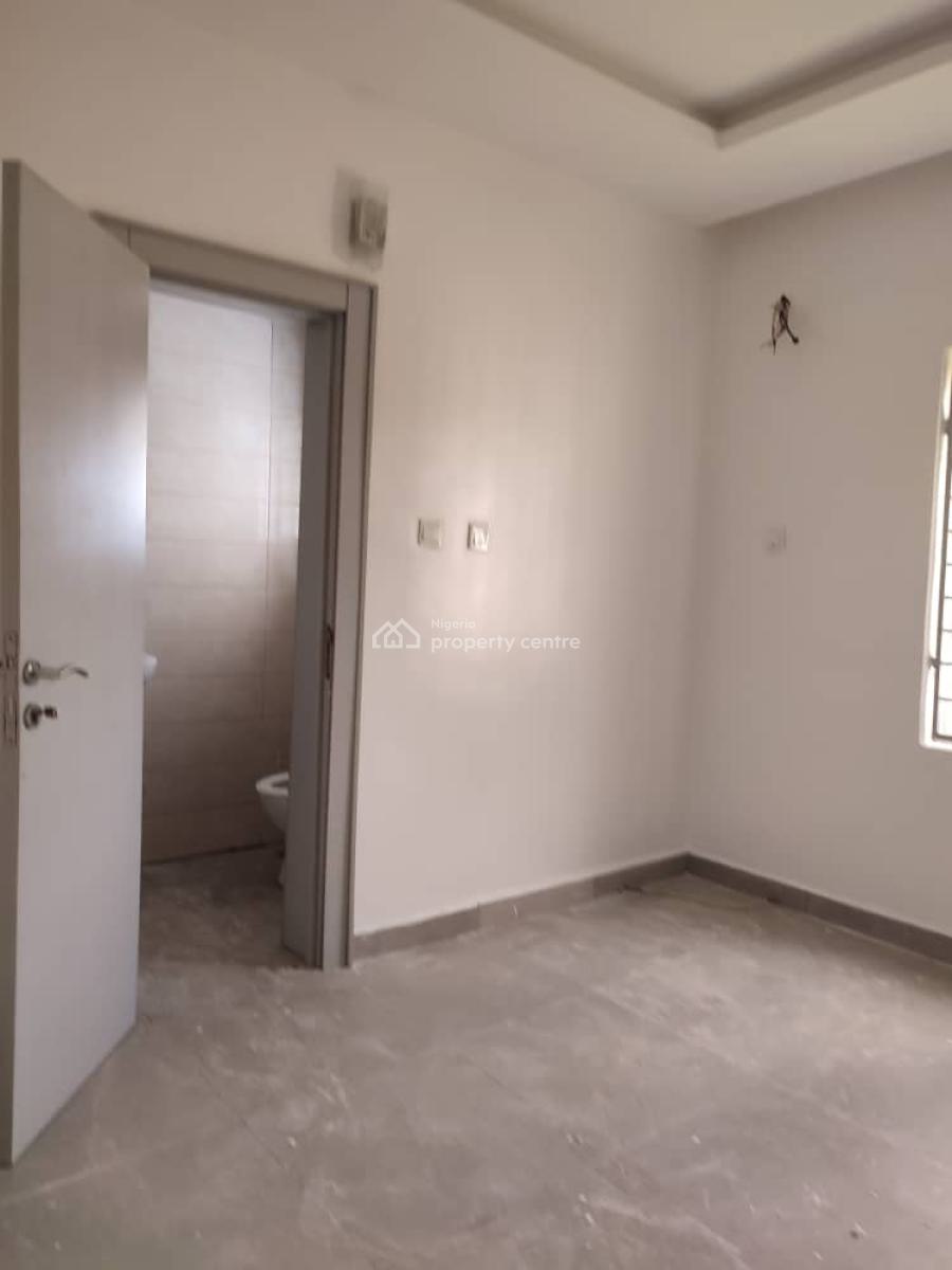 Newly Built 2 Bedrooms Flat, By Gilmore, Jahi, Abuja, Flat / Apartment for Rent