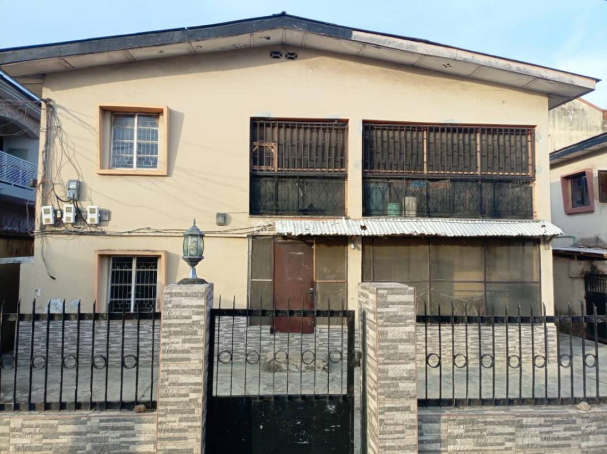 Block of Flats, Off Nnobi Street, Surulere, Lagos, Flat / Apartment for Sale
