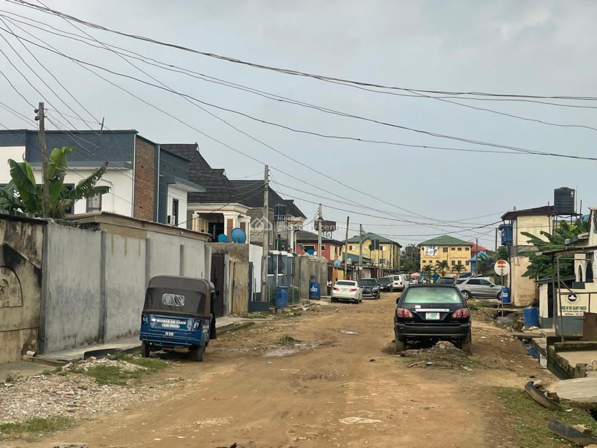Land with Demolishable Bungalow Measuring Approximately 350sqm, Off Bamisile Street, Egbeda, Alimosho, Lagos, Residential Land for Sale