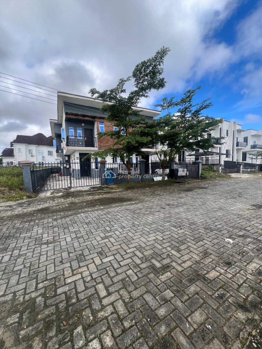 Well Maintained 3 Bedroom Semidetached Duplex in a Call to Access Estate, Sangotedo, Ajah, Lagos, Semi-detached Duplex for Sale
