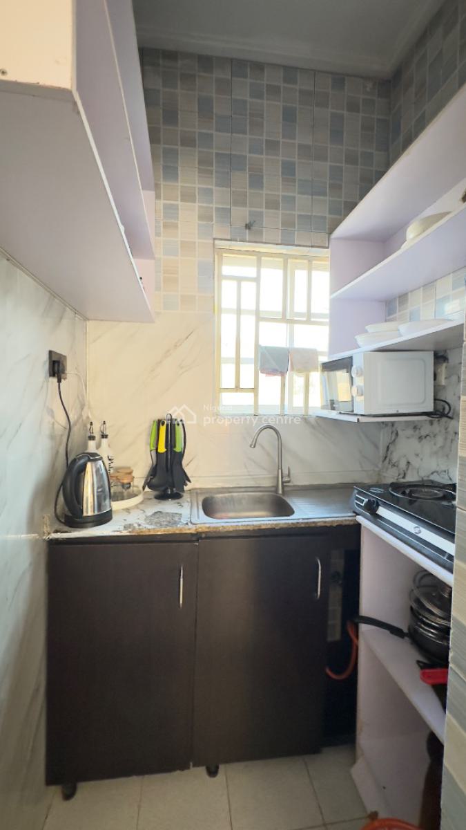 Furnished & Serviced 1 Bedroom Flat, Gwarinpa Extension, Gwarinpa, Abuja, Flat / Apartment for Rent
