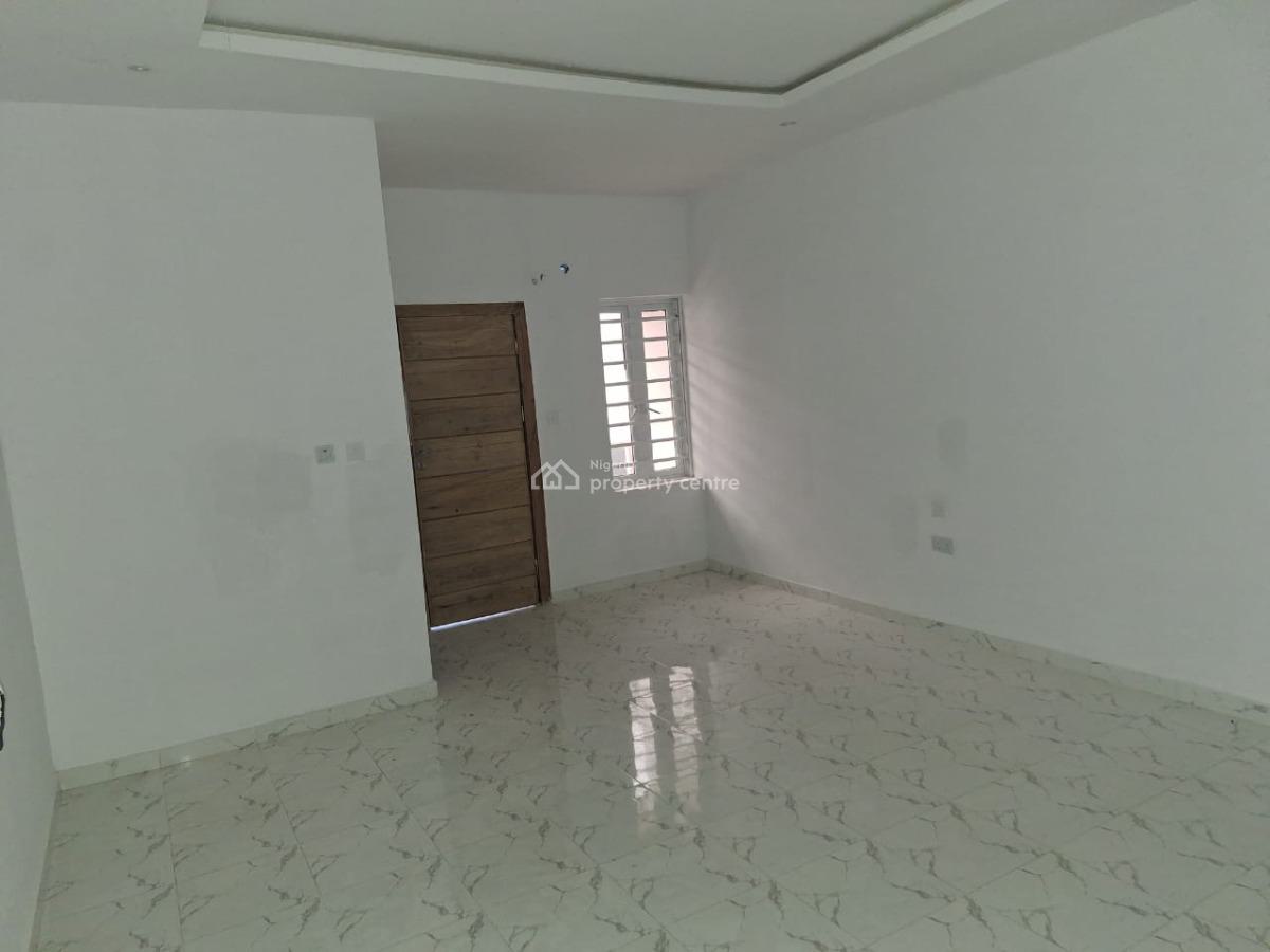 Luxury 3 Bedroom Flat in a Good Neighbourwood, Secured Estate, Ikota, Lekki, Lagos, Terraced Duplex for Rent