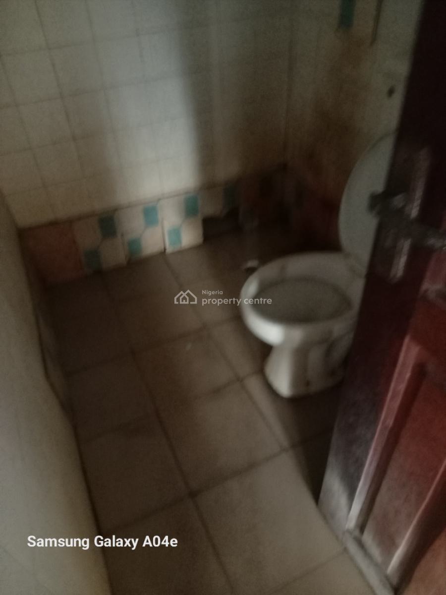 Spacious Fine 2 Bedroom Flat, Badore, Ajah, Lagos, Flat / Apartment for Rent