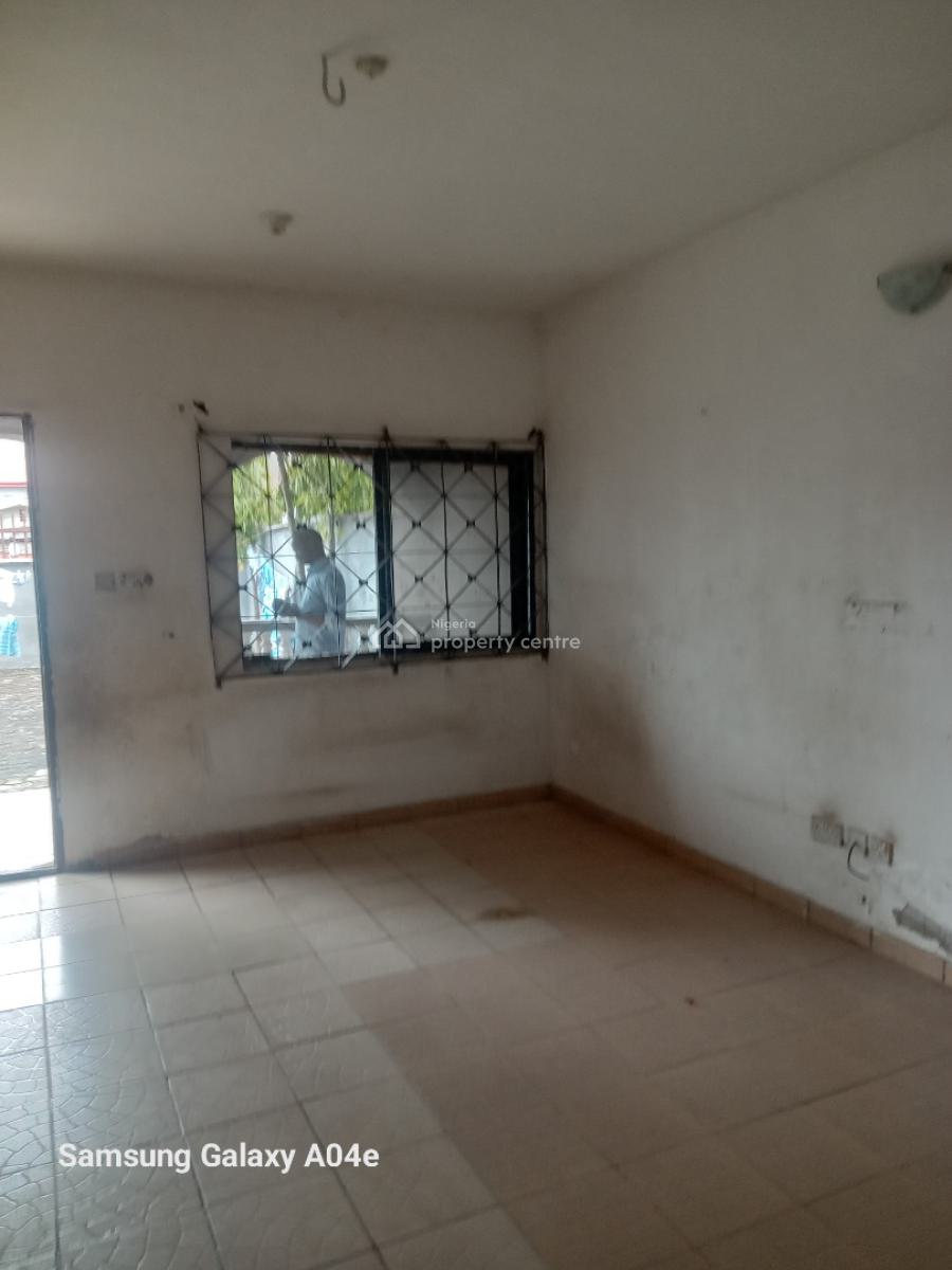 Spacious Fine 2 Bedroom Flat, Badore, Ajah, Lagos, Flat / Apartment for Rent