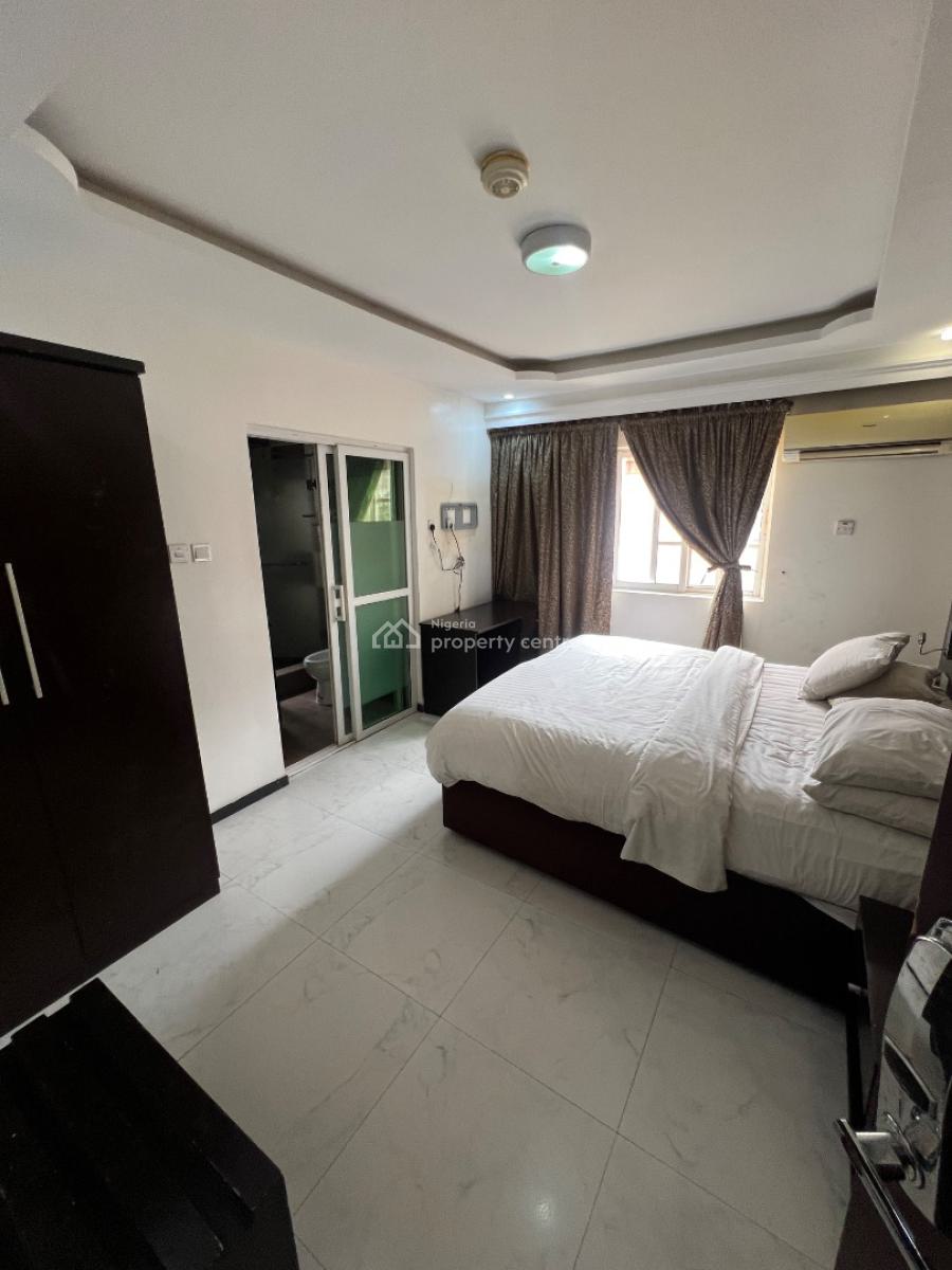 Two Detached Duplexes with a Total of 17 Rooms, Bar and Swimming Pool, Lekki Phase 1, Lekki, Lagos, Commercial Property for Rent