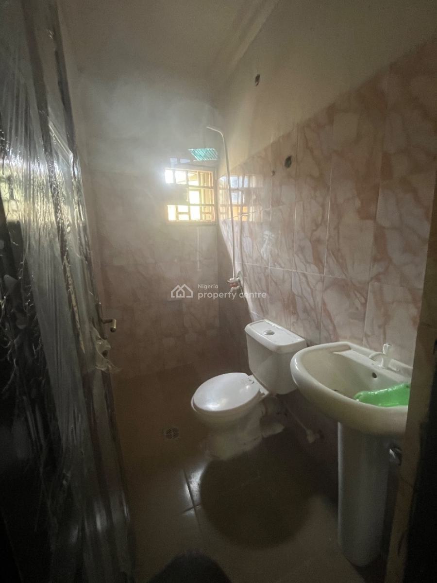 5 Bedroom Duplex, Peace Land Estate, Ogombo, Ajah, Lagos, Flat / Apartment for Rent