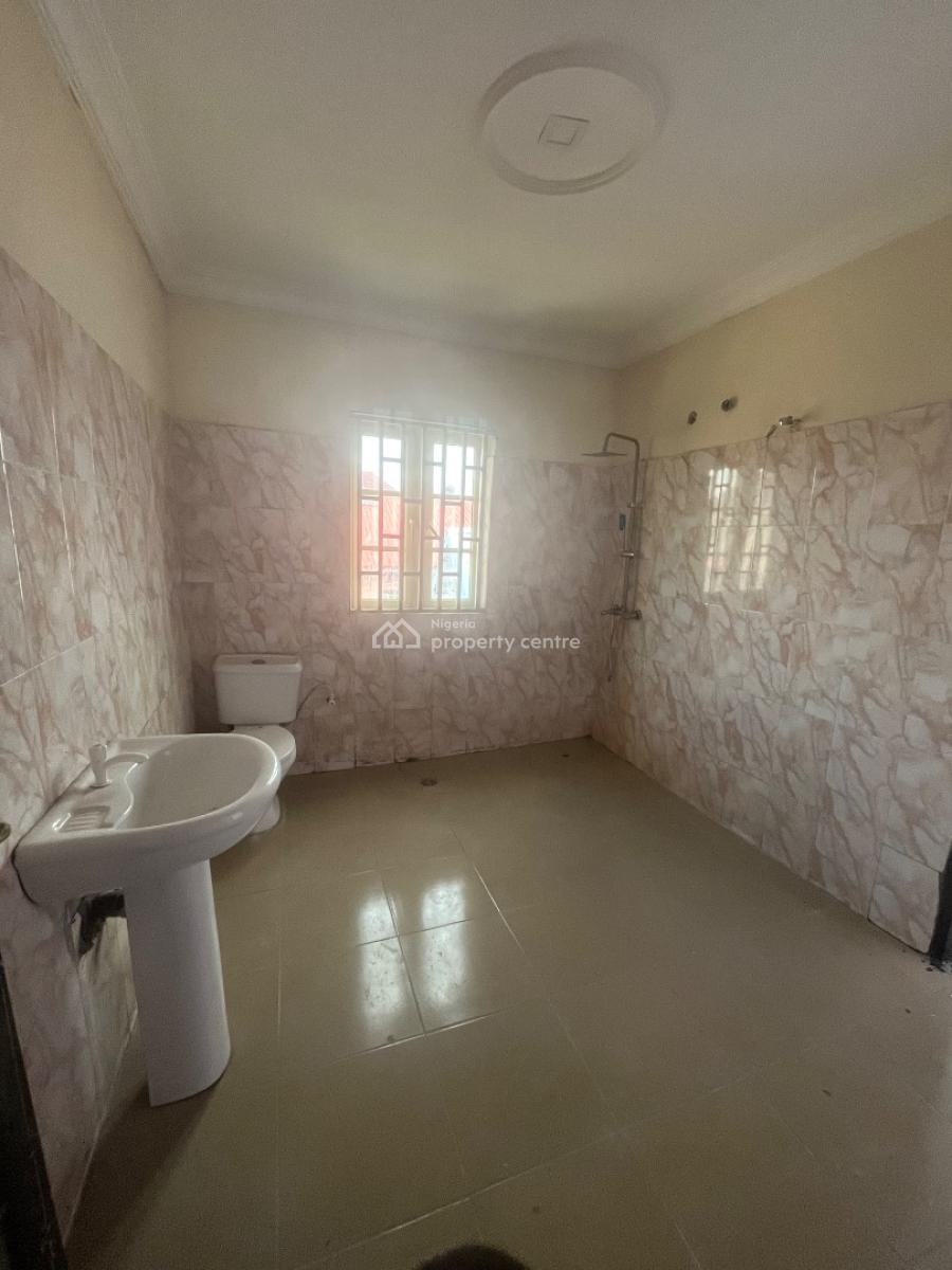 5 Bedroom Duplex, Peace Land Estate, Ogombo, Ajah, Lagos, Flat / Apartment for Rent