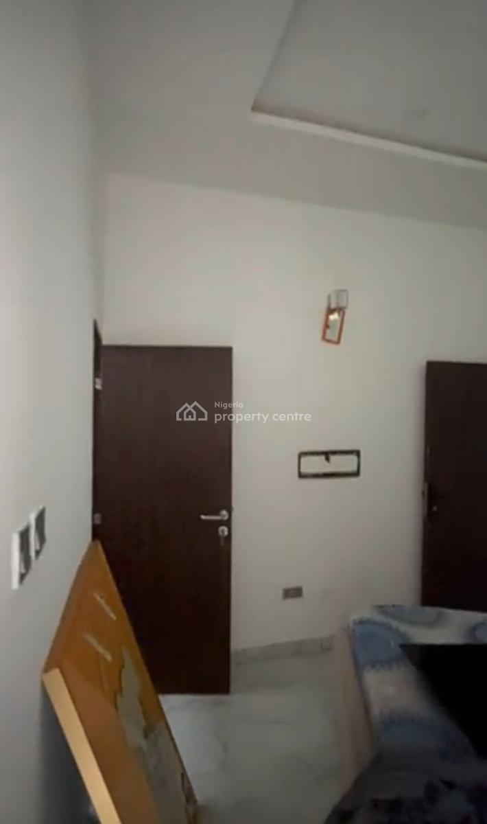 Upstairs Bedroom ( Furnished) in a Shared Duplex- (video ), Van Daniels Estate Orchid Road, Lekki, Lagos, Self Contain (single Rooms) for Rent