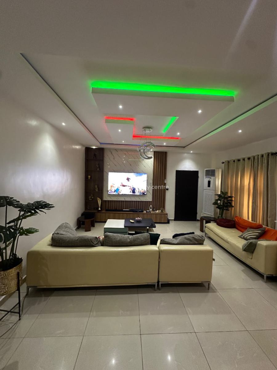 3 Bedroom Service Apartment, Opebi, Ikeja, Lagos, Flat / Apartment Short Let