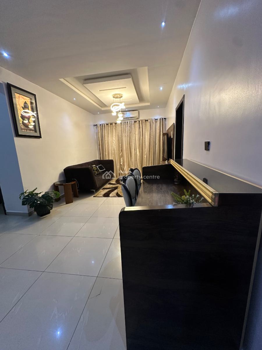 3 Bedroom Service Apartment, Opebi, Ikeja, Lagos, Flat / Apartment Short Let