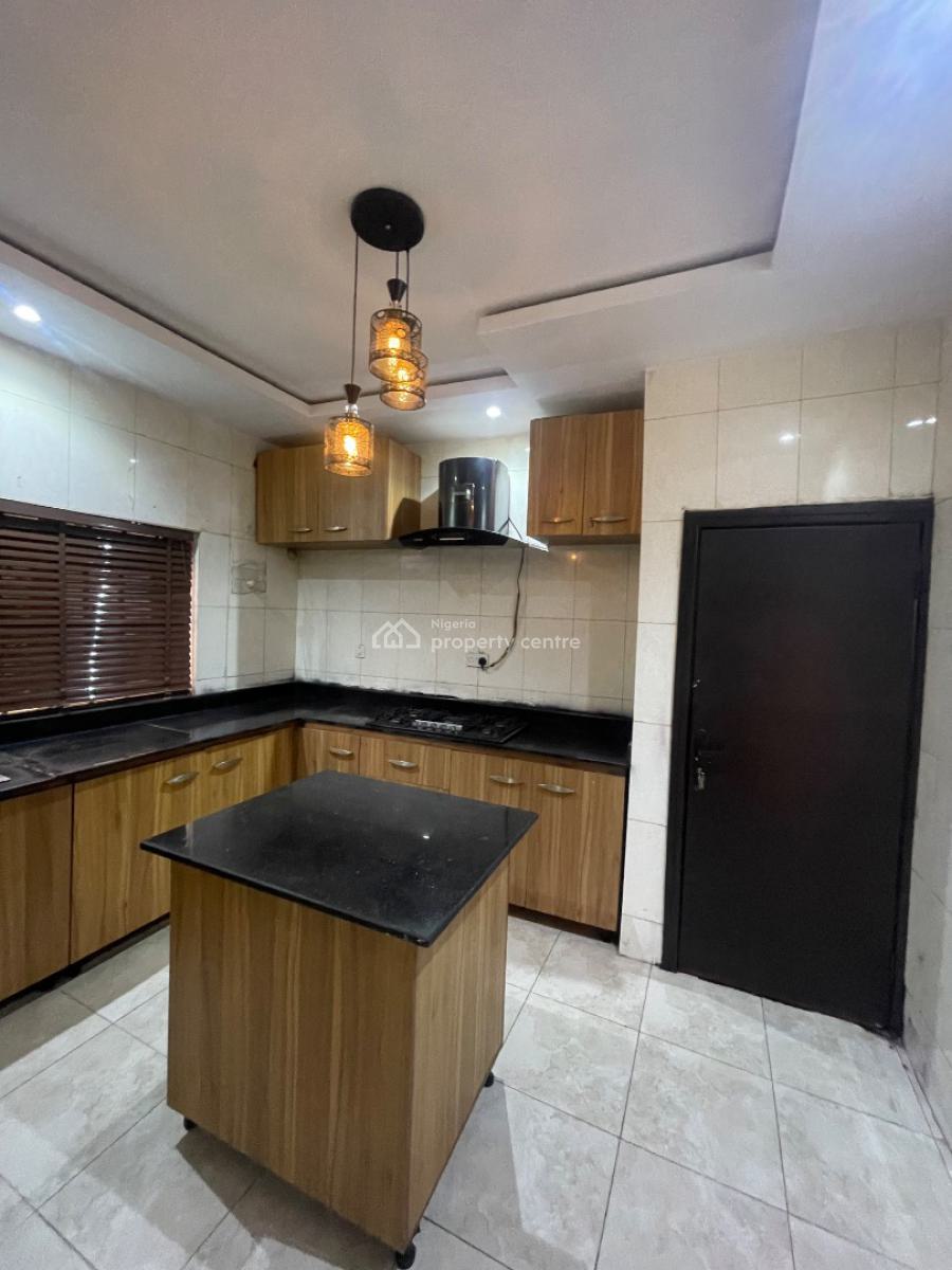 3 Bedroom Service Apartment, Opebi, Ikeja, Lagos, Flat / Apartment Short Let