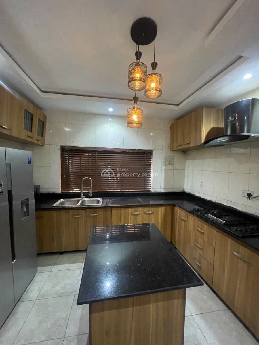 3 Bedroom Service Apartment, Opebi, Ikeja, Lagos, Flat / Apartment Short Let