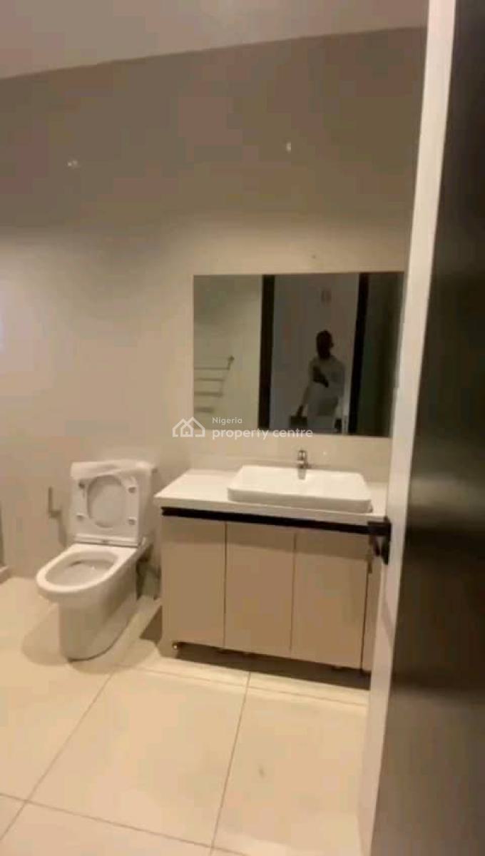 Luxury 3 Bedroom Apartment, Off Bourdillon Road, Ikoyi, Lagos, Flat / Apartment for Rent