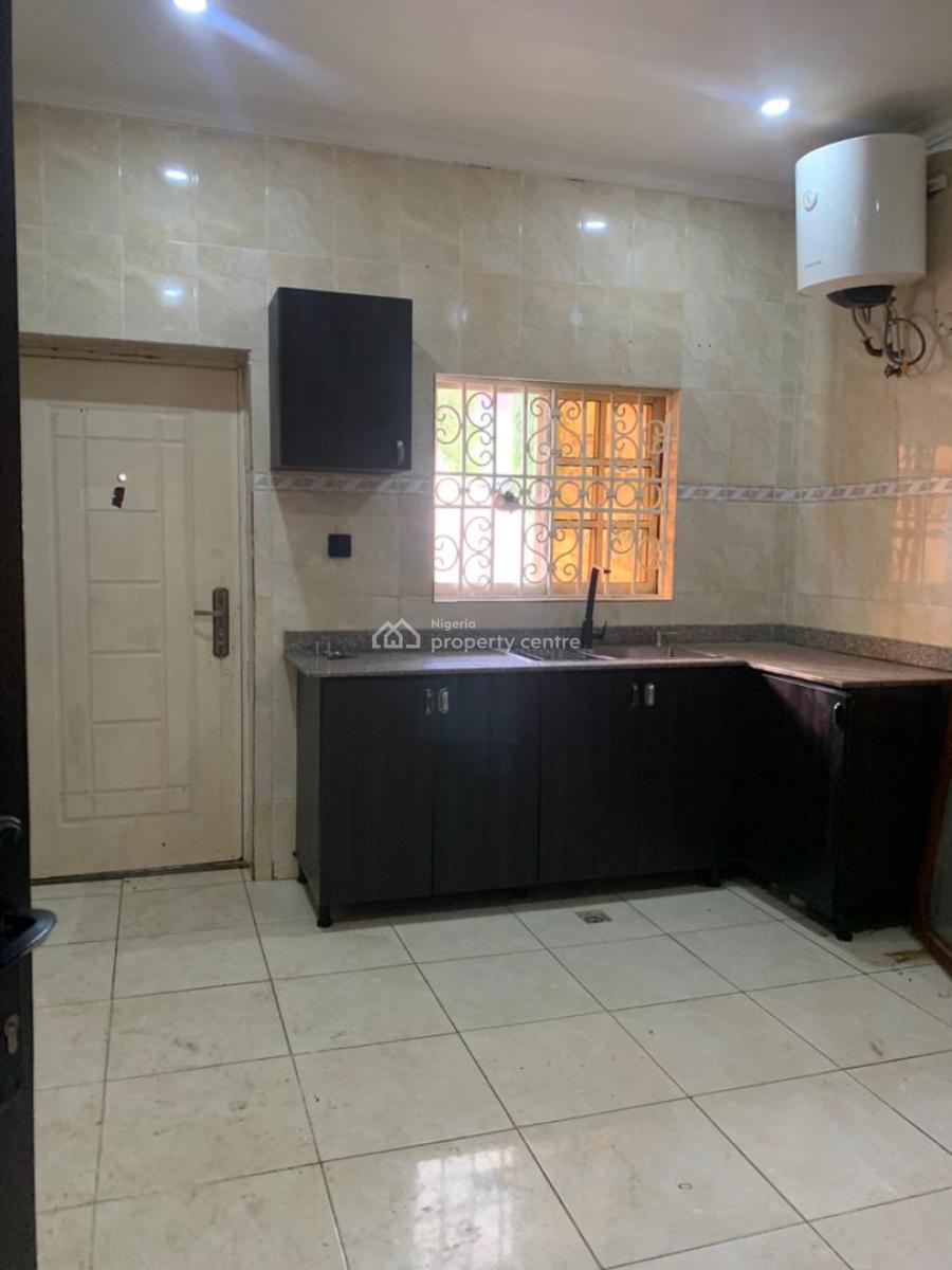 4 Units of Serviced 3 Bedroom Apartment with a Room Bq Attached, Maitama District, Abuja, Flat / Apartment for Rent