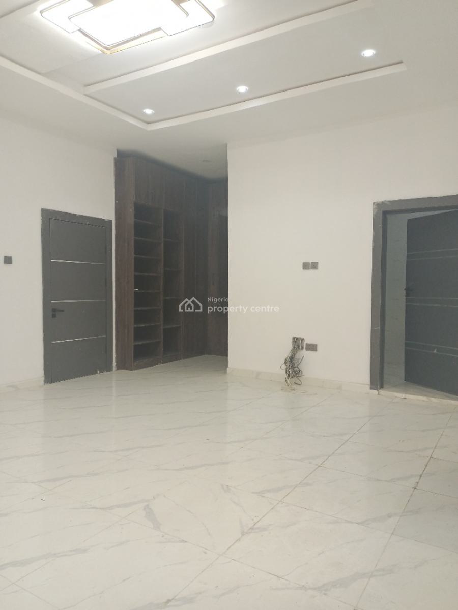 4 Bedroom Terrace Duplex with Spacious, Orchid Road, Lekki Phase 2, Lekki, Lagos, Semi-detached Duplex for Sale