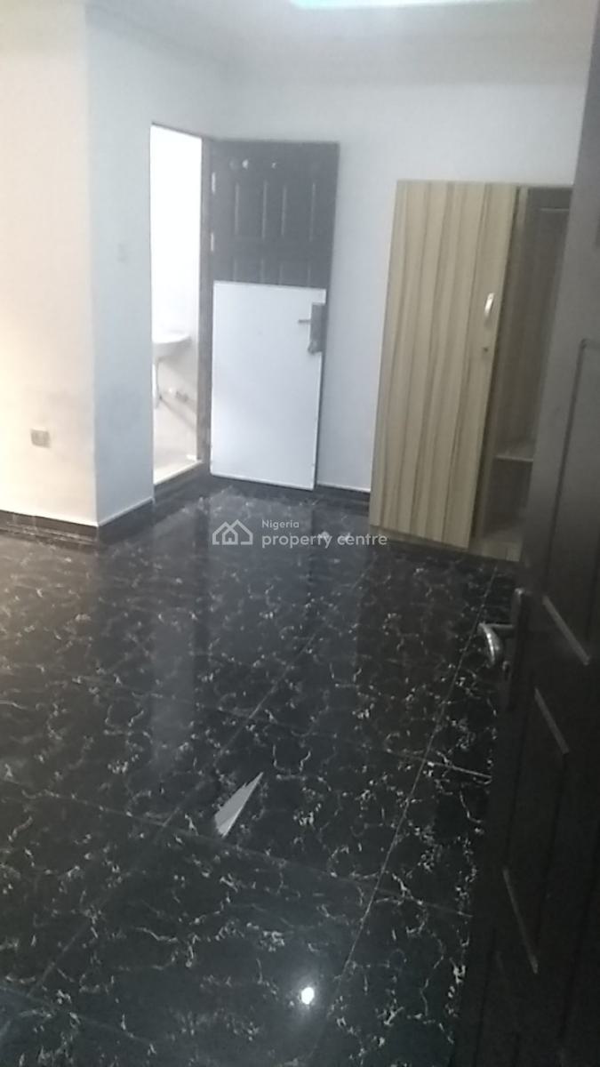 Luxury Spot on Serviced Room Self Contain for 4 Months, Yaba, Lagos, Self Contain (single Rooms) Short Let