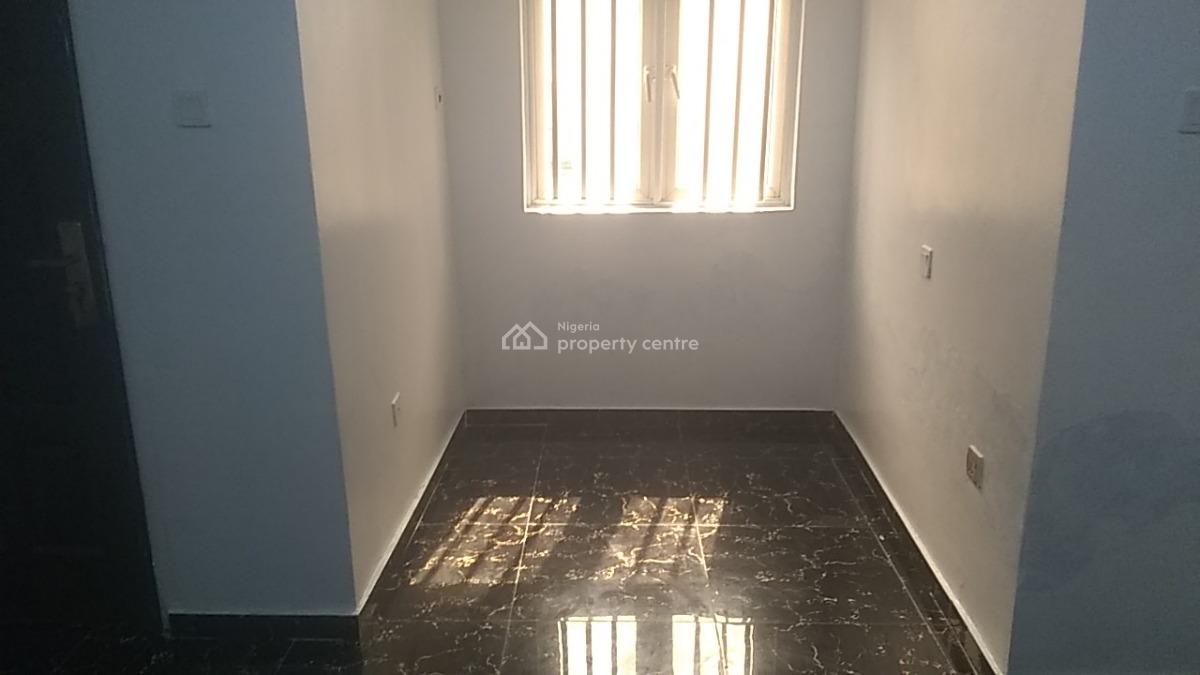 Luxury Spot on Serviced Room Self Contain for 4 Months, Yaba, Lagos, Self Contain (single Rooms) Short Let